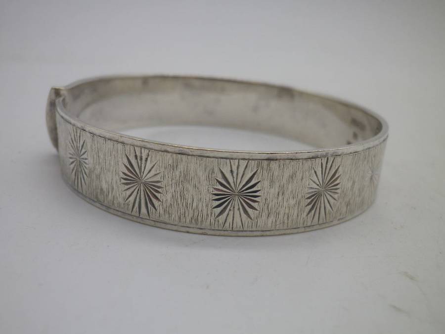 FOR JO ONLY PLEASE!! Fabulous SOUTH AFRICAN Designer ZEETA STERLING SILVER CLIP BANGLE