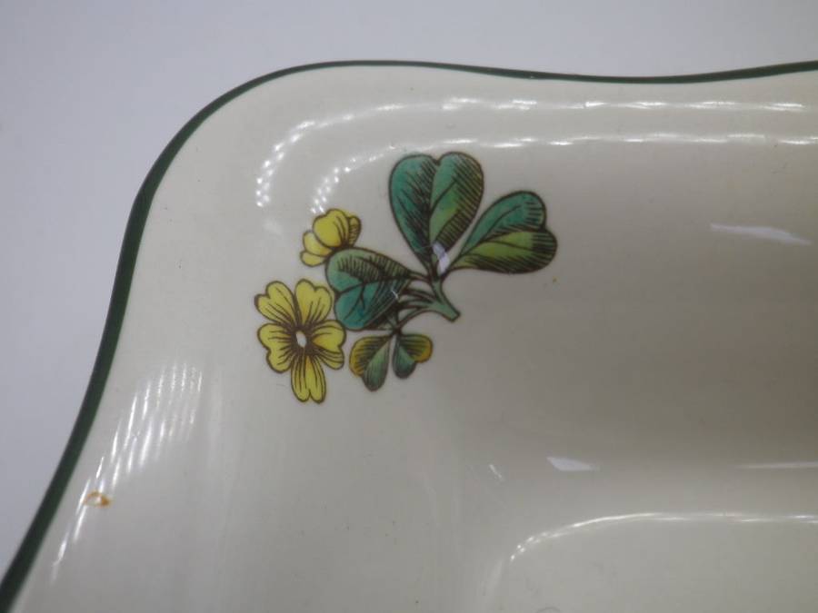 Lovely Prinknash Pottery Rectangular bowl Florabunda, Gloucester England