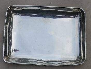 Useful little ANTIQUE STERLING SILVER CARD TRAY/TRINKET DISH. BIRMINGHAM, 1915