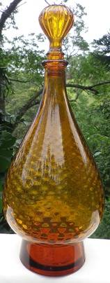 FAB!!!! RETRO 1960S AMBER GLASS  DECANTER BOTTLE