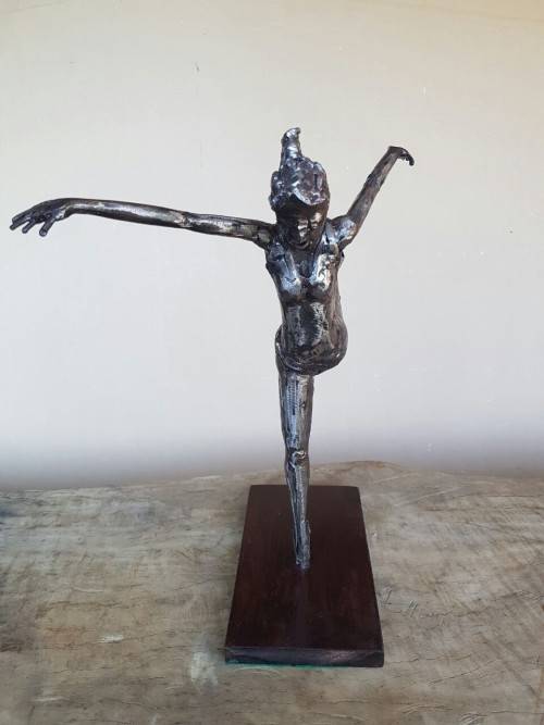 Owen Claassen metal sculpture - Ballerina Girl