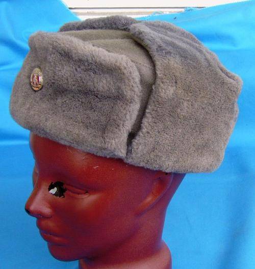 Original east German Army NVA winter cap size 57cm (9/31)