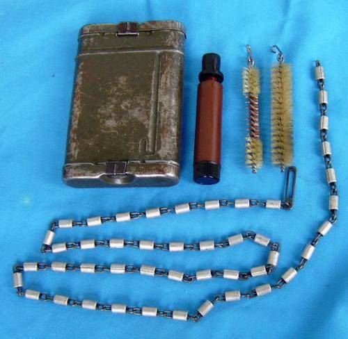 Original German Army Bundeswehr K98 Cleaning Kit RG34 (27/01)