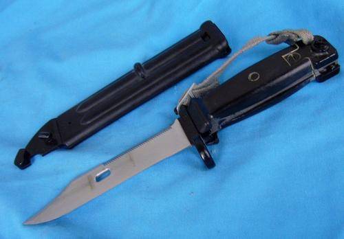 Original east German Army NVA AK 74 Bayonet number matching (28/28)