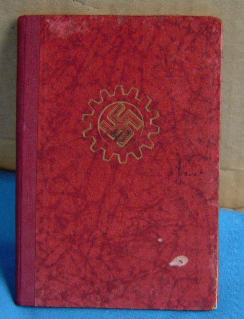 Original German WW II RDA Reichsarbeitsdienst Membership Book (2c/13)