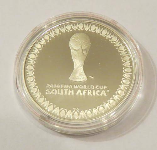 Zakumi 2010 World Cup Medallion  ***** Low Low Start  !!!  SEE PICTURES !!!