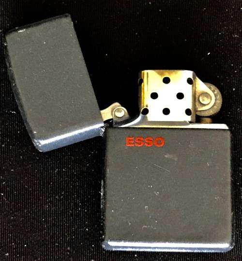 ZIPPO - ESSO BLACK ENAMEL