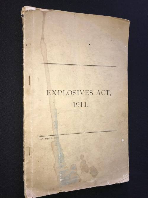 EXPLOSIVES ACT 1911 UNION OF SOUTH AFRICA AND 1932 MEMO RELATING TO CARRIAGE OF DANGEROUS GOODS