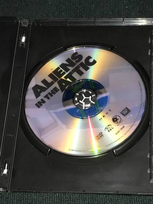 ALIENS IN THE ATTIC DVD