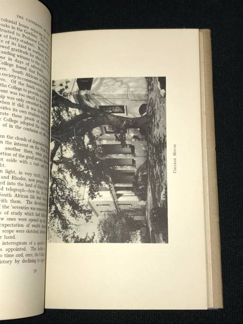 THE SOUTH AFRICAN COLLEGE AND THE UNIVERSITY OF CAPE TOWN BY ERIC WALKER