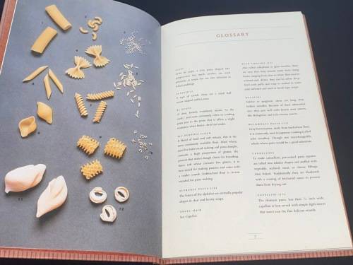 PASTA NOODLES, LASAGNA, RAVIOLI, PESTOS A GOURMET PANTRY COOK BOOK BY JANE STACEY