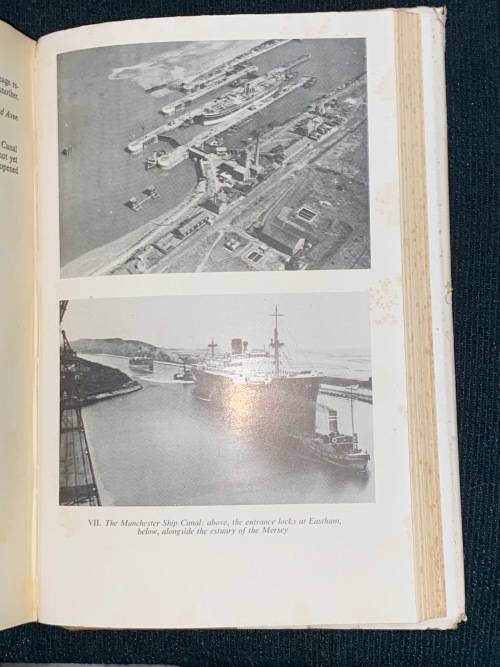 BRITISH CANALS AN ILLUSTRATED HISTORY BY CHARLES HADFIELD
