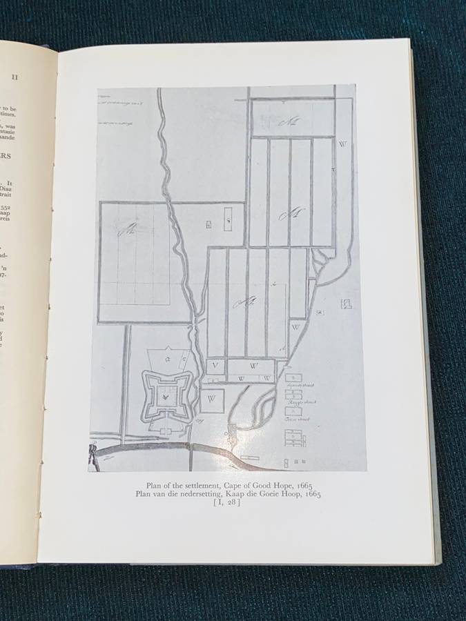 SOUTH AFRICA IN PRINT CATALOGUE OF EXHIBITION OF BOOKS, ATLASES AND MAPS HELD IN SA LIBRARY