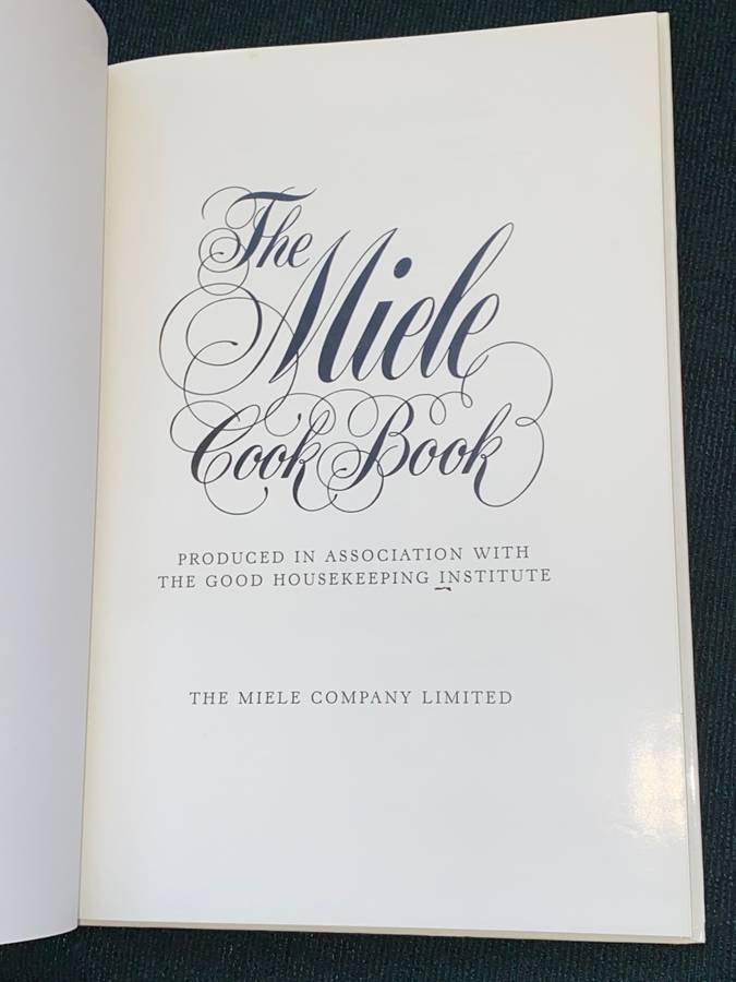 THE MIELE COOK BOOK