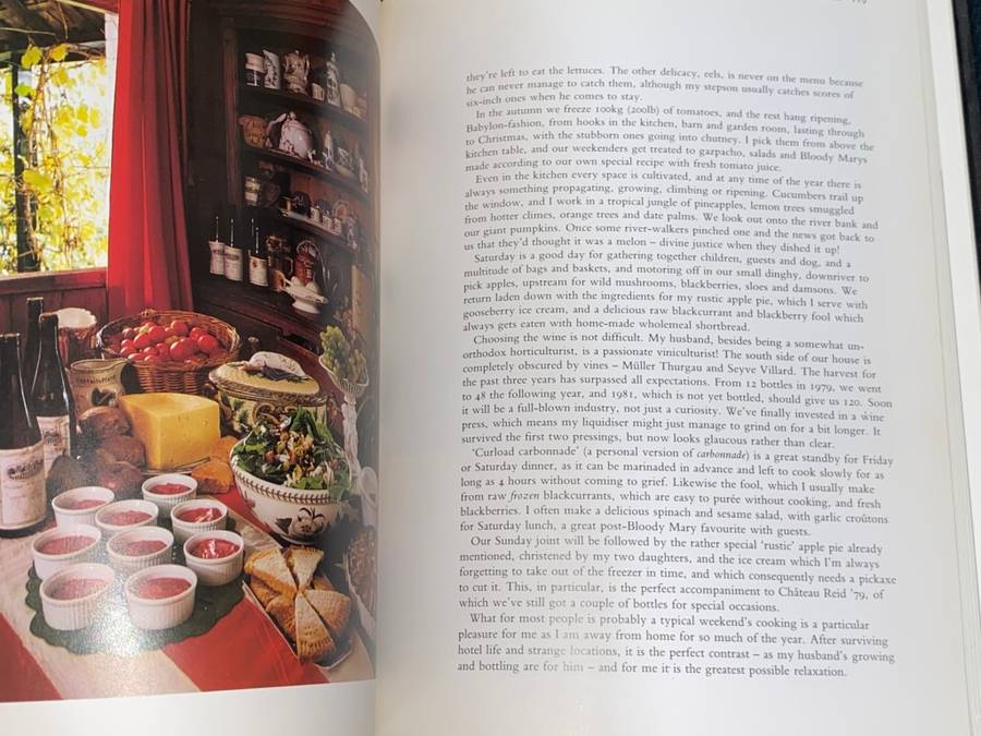 THE ENGLISHWOMAN`S KITCHEN