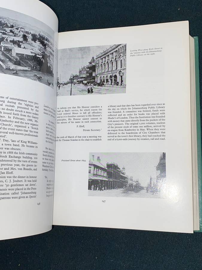 THE JOHANNESBURG SAGA BY JOHN R. SHORTEN SIGNED