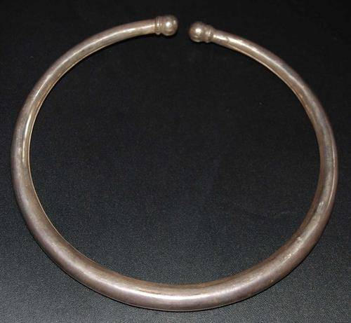 VINTAGE 925 STERLING SILVER NECK BAND INDIAN ORIGIN
