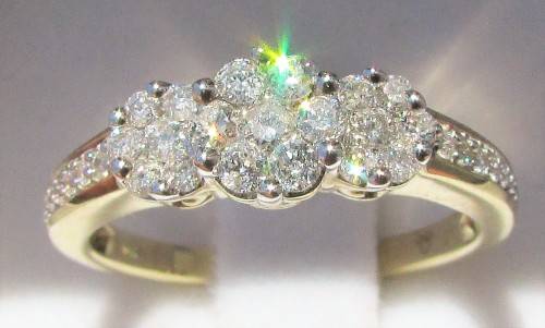 **PROMO [R35751]** HIGH QUALITY [0.720ct] TRILOGY DIAMOND RING [YELLOW GOLD] - BUY SAFE