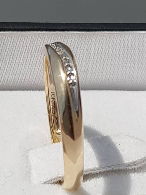 **STACKABLES | R12004** ROUND BRILLIANT CUT | 0.05ct | DIAMOND BAND | YELLOW GOLD - BUY SAFE