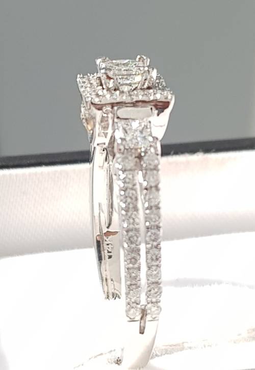 **MASSIVE DEAL | R74562** TRILOGY PRINCESS CUT | 1.350ct | DIAMOND RING | WHITE GOLD - BUY SAFE