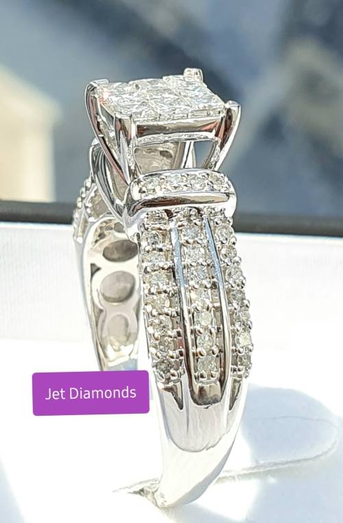 **HUGE DEAL | R71574** INVISIBLE ROUND | PRINCESS CUT |1.350ct| DIAMOND RING | WHITE GOLD - BUY SAFE