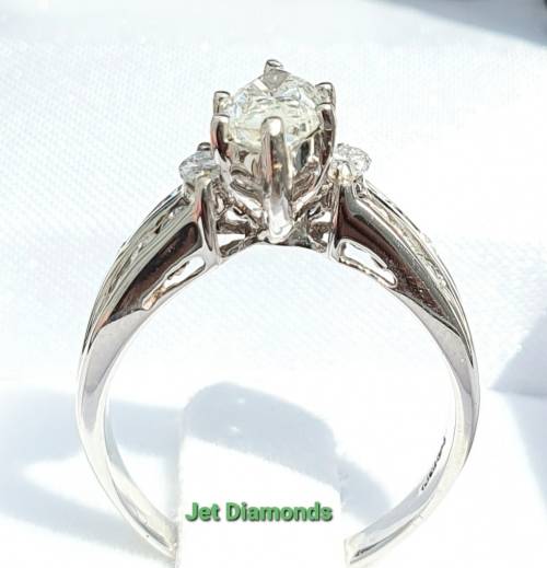 **CERTIFIED | R95362** MARQUISE CUT | 1.230ct | DESIGNER DIAMOND RING | WHITE GOLD - BUY SAFE