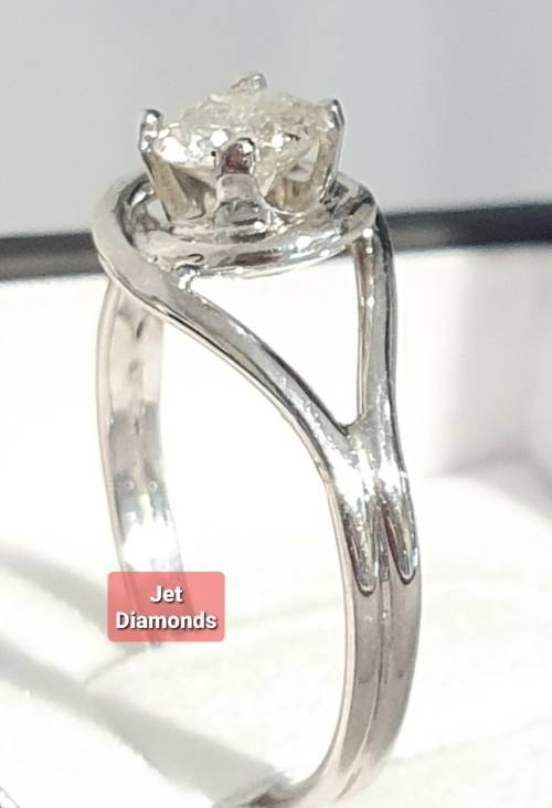 **BARGAIN BUY** ROUND CUT | 0.780ct | DIAMOND SOLITAIRE RING | WHITE GOLD - BUY SAFE
