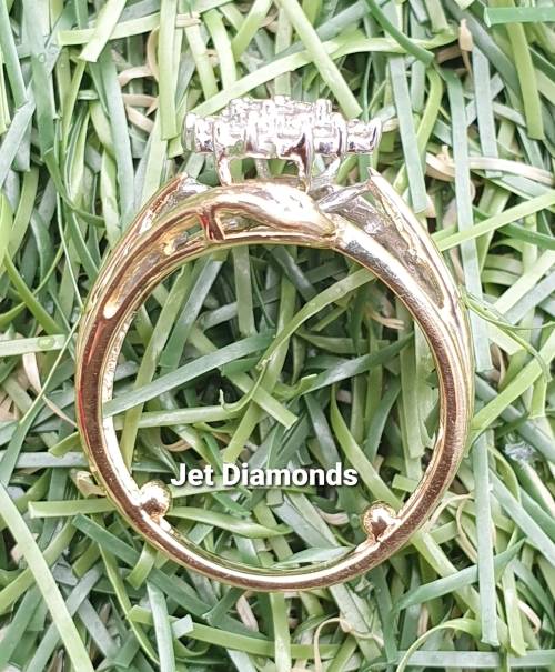 **BEAUTIFUL DESIGN | R51632** ROUND / BAGUETTE CUT | 0.750ct | DIAMOND RING | YELLOW GOLD - BUY SAFE