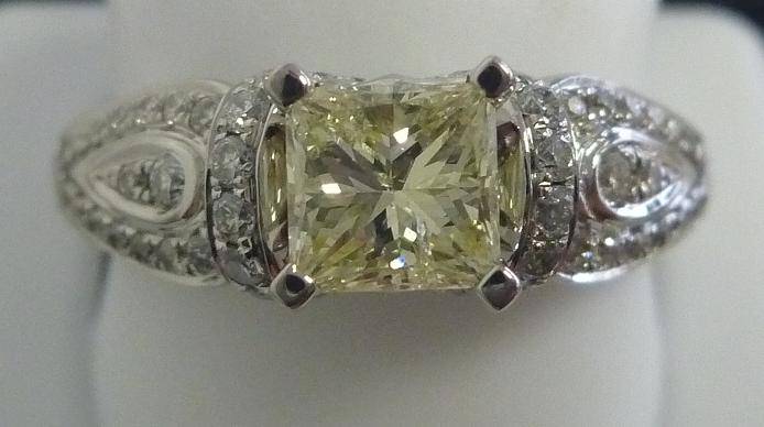 **WOW [R63521]** GORGEOUS PRINCESS [SI2] DIAMOND RING [1.260ct] WHITE GOLD - BUY SAFE