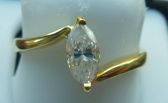 **COLOUR "G" [R31374]** MARQUISE CUT [0.550ct] DIAMOND RING [YELLOW GOLD] - BUY SAFE