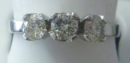 **TRILOGY DESIGN [R31681]** 3 ROUND CUT [0.650ct] DIAMOND RING [WHITE GOLD] - BUY SAFE