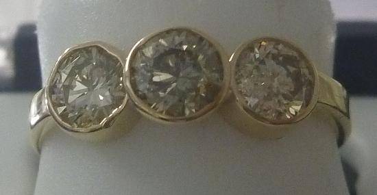 **TUBE DESIGN [R24809]** 3 ROUND CUT [1.00ct] DIAMOND RING [YELLOW GOLD] - BUY SAFE