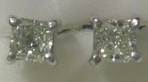 **RARE LIGHT GREENISH [R23019]** RADIANT CUT DIAMOND [0.350ct] EARRINGS WHITE GOLD -  BUY SAFE