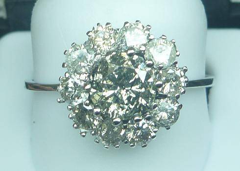 **BEAUTY [R44212]** SPARKLING [1.720ct] DIAMOND RING [FLOWER DESIGN] WHITE GOLD - BUY SAFE