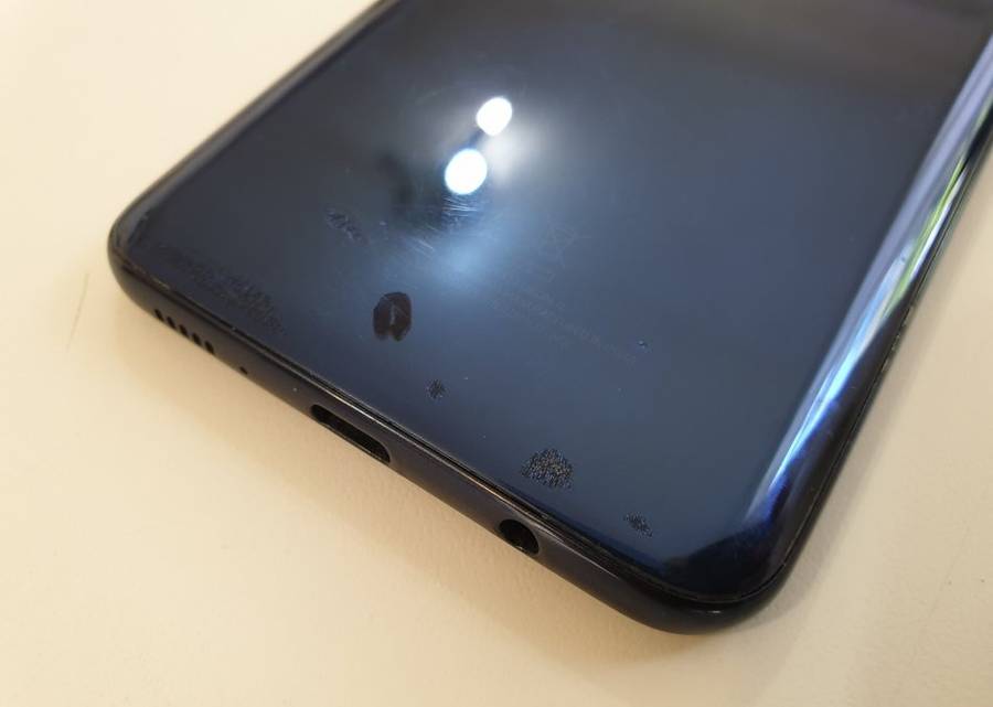 SAMSUNG GALAXY A20 - DEEP BLUE - PLEASE READ FULL DESCRIPTION