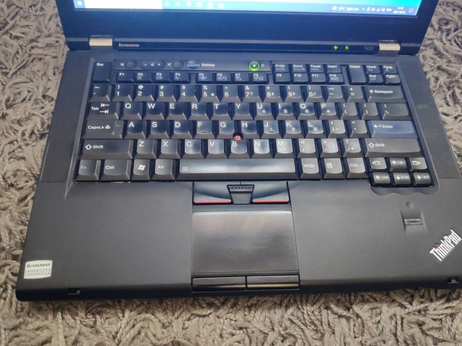LENOVO T420 - INTEL CORE I7 - 1TB HARD DRIVE + 250gb SSD