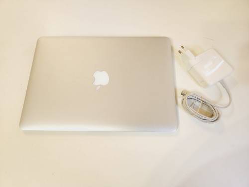 MACBOOK AIR CORE 2 DUO - 128GB SSD - LATE 2010