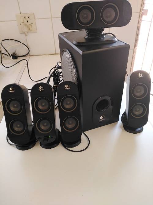 LOGITECH X-530 5.1 SPEAKER SYSTEM