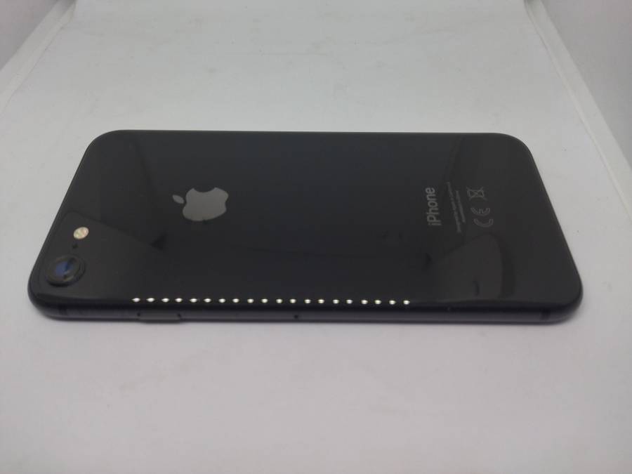 Apple Iphone 8 - 64GB - Black