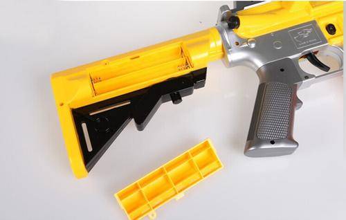 Soft dart gun