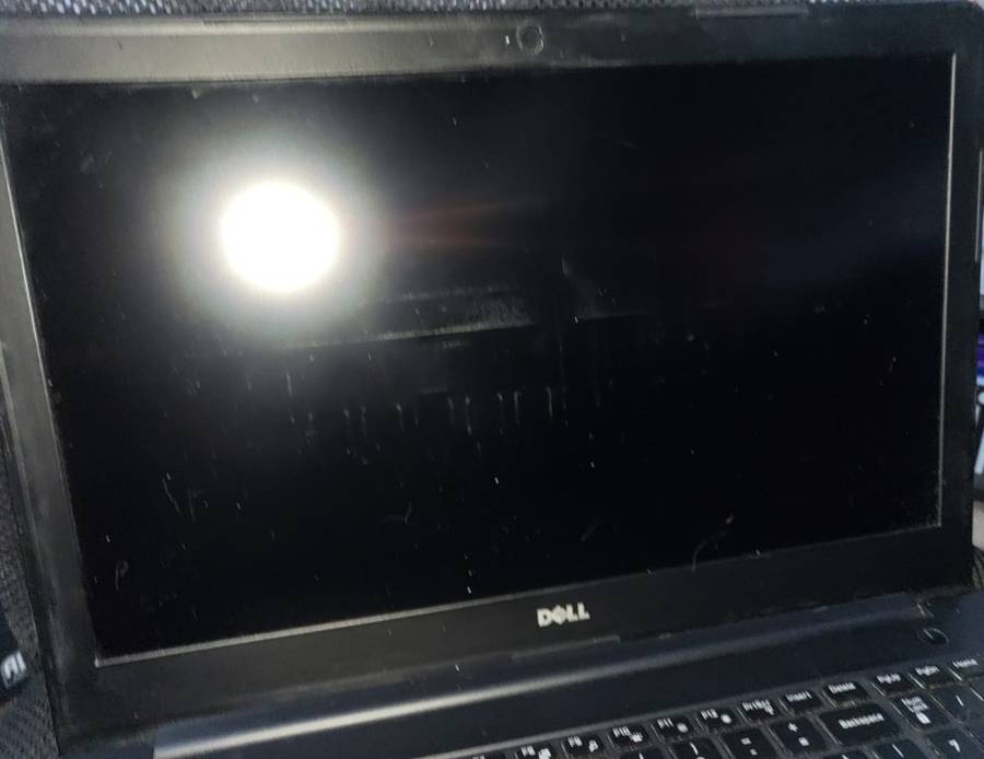 Dell Latitude 3550 | Parts or Repair