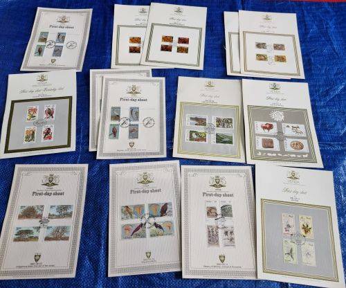 Venda - Collection of UMM Control blocks, UMM Yearpacks, FDCs and Postcards - 12 scans