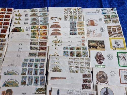 Venda - Collection of UMM Control blocks, UMM Yearpacks, FDCs and Postcards - 12 scans