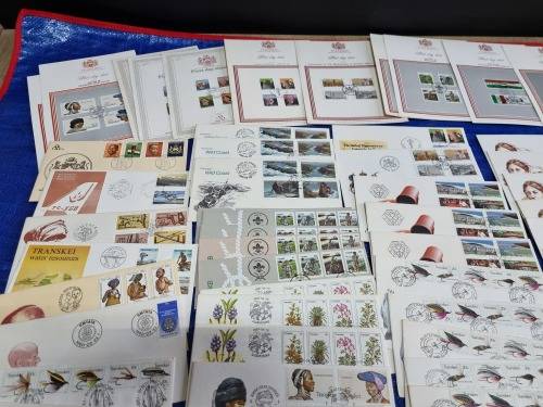 Transkei - Collection of UMM Control blocks, UMM Yearpacks, FDCs and Postcards - 14 scans