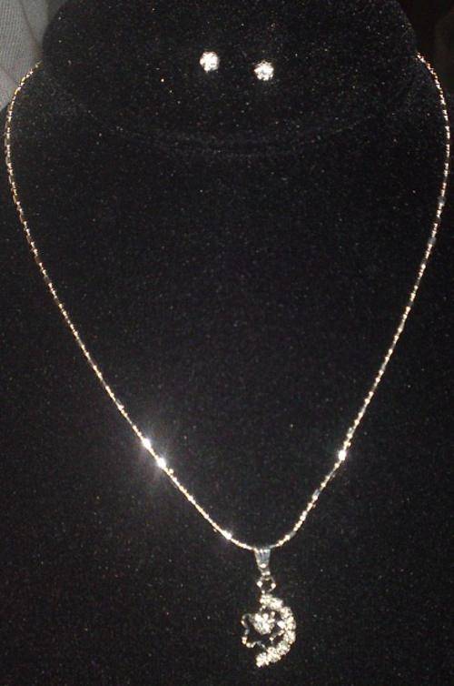Silver Necklace and Pendant with Earrings