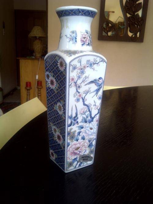 Lovely Imari Vase