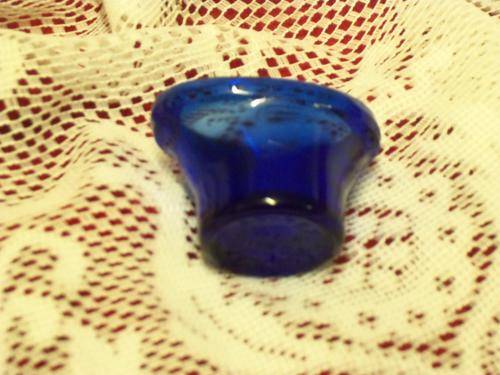 Eye bath 4cm dia Optrex safe guards sight