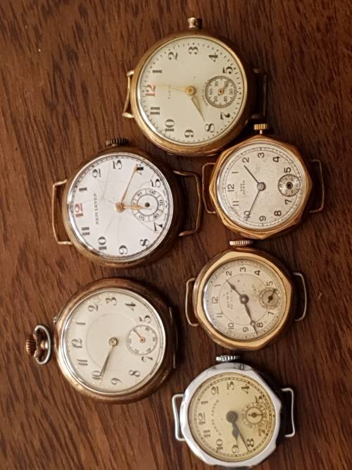 12 vintage watches and trench watches Longines, Cyma, Roamer