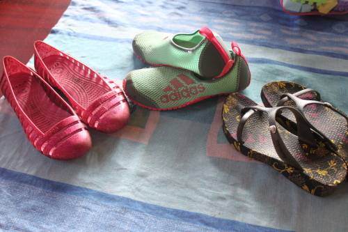 Adidas, Crocs, Ipanema batch uk1