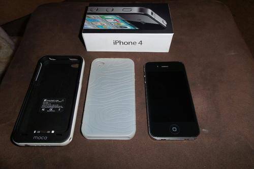 Apple Iphone 4 16gb with Mocca power pack